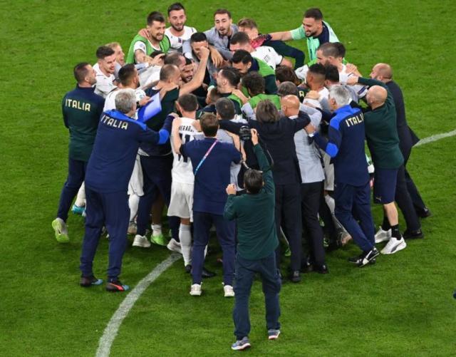 维拉蒂：不敢相信门将神扑 丁丁：能够出场已是奇迹