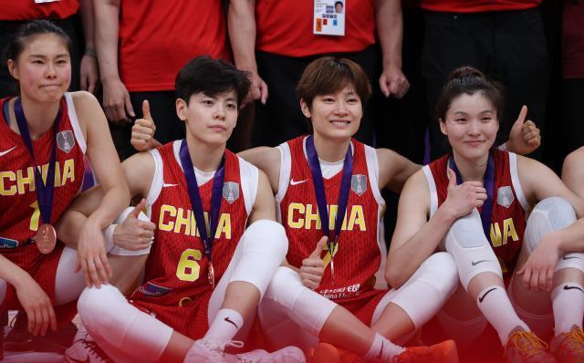 开云体育APP下载-杨力维：长期集训不是最优解 需要磨合也需要生活